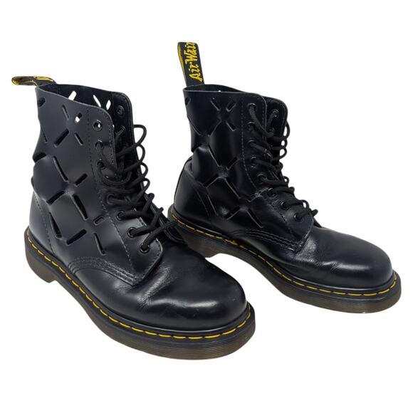 Dr. Martens Aston Black Laser Cut Leather Limited Edition Combat Boots 7 - Picture 4 of 8